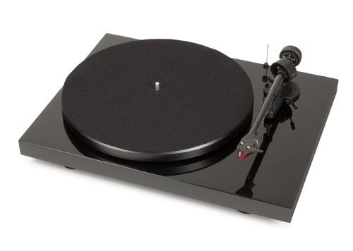 Проигрыватель виниловых дисков Pro-Ject Debut CARBON DC PIANO